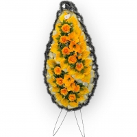 A funeral wreath decorated №016